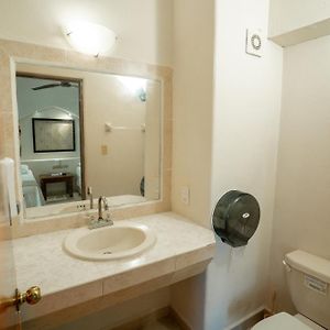 Habitación con Cama King